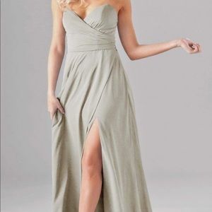 “Kennedy Blue” light grey strapless dress size 6 (Drycleaned)